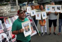 El régimen de Venezuela liberó a ocho presos políticos y hay gran expectativa por los argentinos