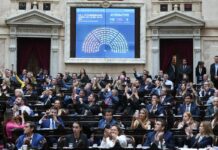 El oficialismo y sus aliados aprobaron la reforma laboral, que vuelve al Senado