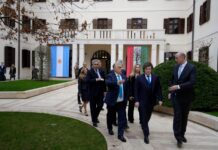 Milei se reunió con Orbán y habló sobre la inmigración “que no se adapta”