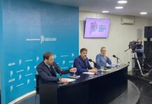 López destacó el acuerdo paritario, pero advirtió que “estamos en un momento difícil”