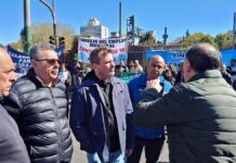 La Fesimubo volvió a marchar y presiona a Kicillof por el Consejo del Salario Municipal