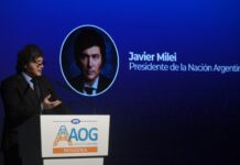 Javier Milei en Neuquén llamó a que «florezcan mil Vaca Muerta»